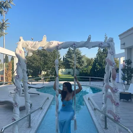 וילה Fruska Gora Klub Krstasice